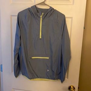 hooded lightweight windbreaker